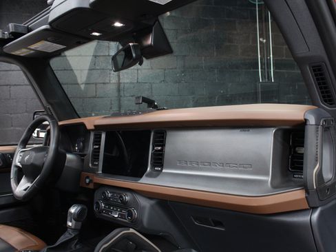 Used 2024 Ford Bronco Outer Banks AWD/4WD image 57