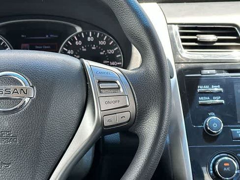 Used 2015 Nissan Altima 2.5 S w/ Power Driver Seat Package FWD image 9