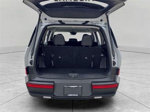 Used 2025 Hyundai Santa Fe SEL image 13