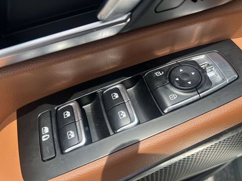 Used 2025 Kia Telluride SX Prestige X-Line AWD/4WD image 35