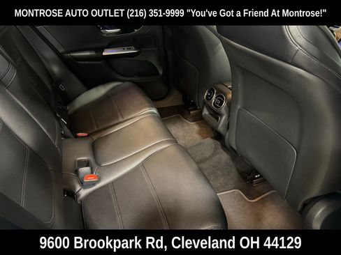 Used 2023 Mercedes-Benz GLC 300 4MATIC image 46