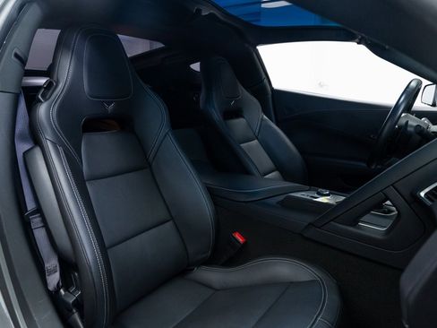 Used 2016 Chevrolet Corvette Z06 w/ 2LZ Preferred Equipment Group image 17