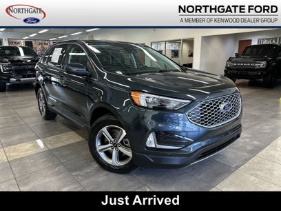 Used 2023 Ford Edge SEL w/ Convenience Package