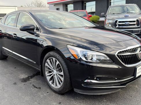 Used 2019 Buick LaCrosse Essence w/ Sun and Shade Package FWD image 3