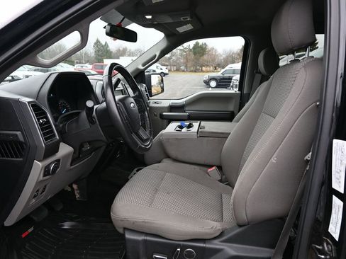 Used 2018 Ford F150 XLT w/ Equipment Group 302A Luxury image 12