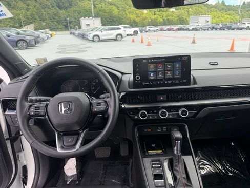Certified 2024 Honda CR-V Sport Touring image 16