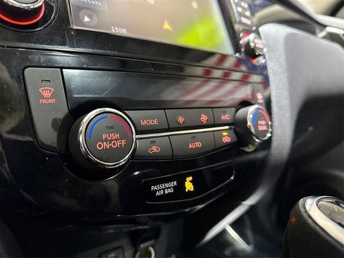 Used 2018 Nissan Rogue Sport SL w/ SL Premium Package image 24