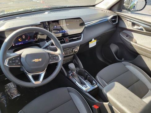 New 2026 Chevrolet TrailBlazer LT w/ LT Cold Weather Package AWD/4WD image 23