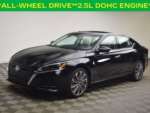 Used 2023 Nissan Altima 2.5 SL image 3