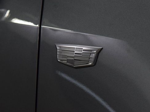 Used 2024 Cadillac XT5 Premium Luxury w/ Technology Package image 16