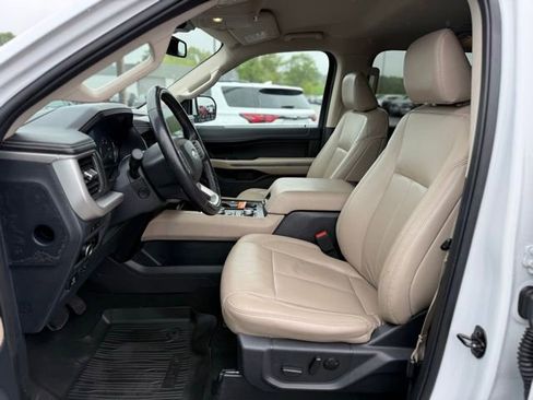 Certified 2024 Ford Expedition Max XLT AWD/4WD image 13