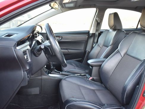 Used 2015 Toyota Corolla S image 6