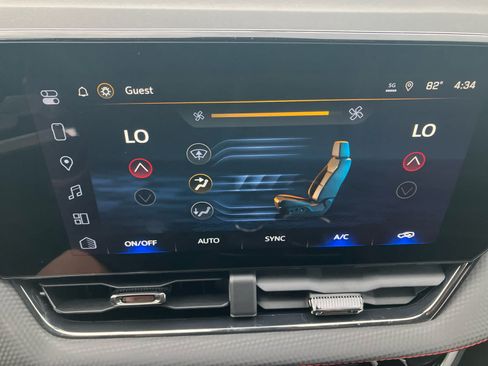 New 2026 Chevrolet Equinox RS FWD image 23
