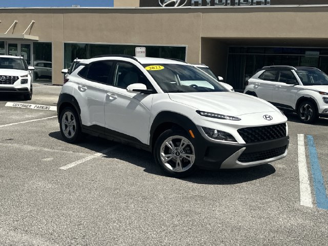 Certified 2023 Hyundai Kona SEL FWD image 2