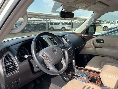 Used 2019 Nissan Armada Platinum w/ Captain's Chairs Package RWD image 19