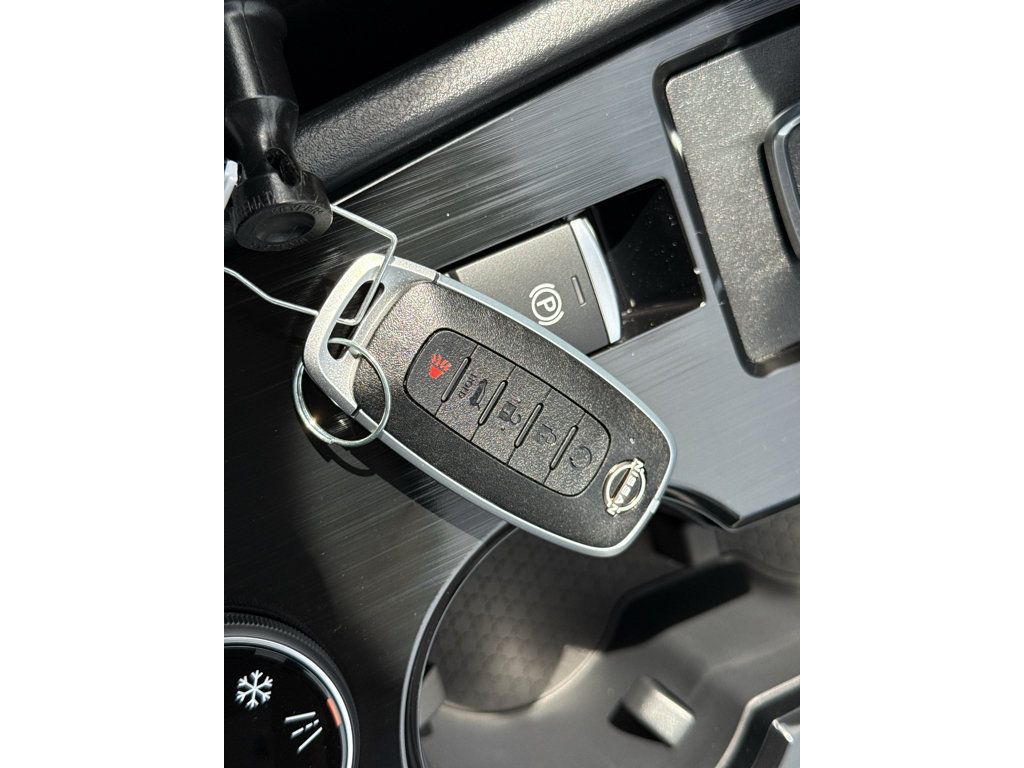 New 2026 Nissan Rogue Dark Armor AWD/4WD image 37