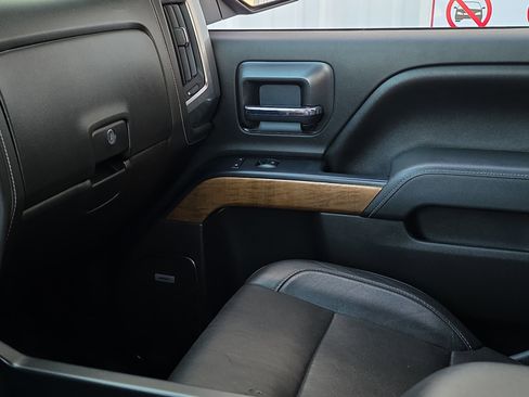 Used 2016 Chevrolet Silverado 1500 LTZ w/ LTZ Plus Package image 23