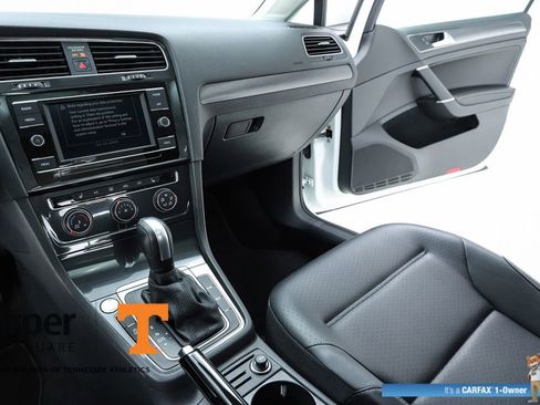 Used 2020 Volkswagen Golf 4-Door image 60