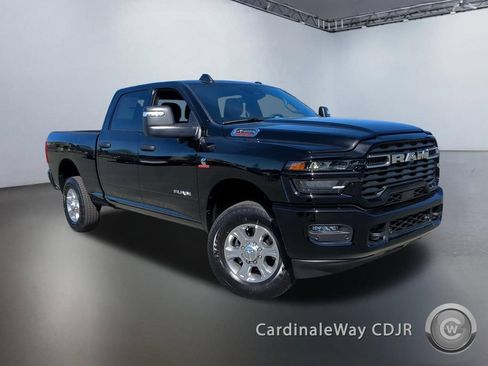 New 2026 RAM 2500 Big Horn AWD/4WD image 1