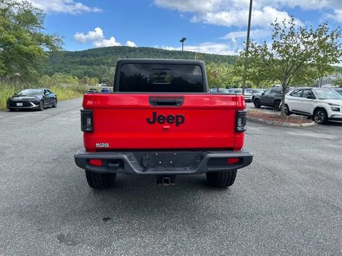 Used 2022 Jeep Gladiator Sport AWD/4WD image 4