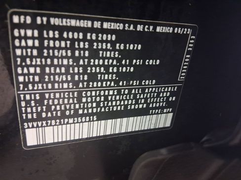 Used 2023 Volkswagen Taos SE w/ Panoramic Sunroof Package image 29