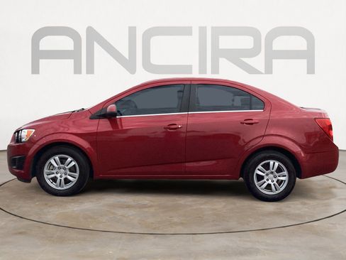Used 2016 Chevrolet Sonic LT image 11