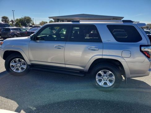 Used 2020 Toyota 4Runner SR5 image 13