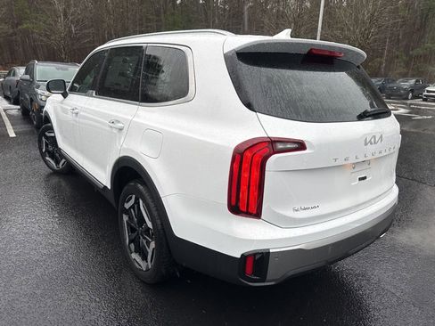 New 2025 Kia Telluride S image 18