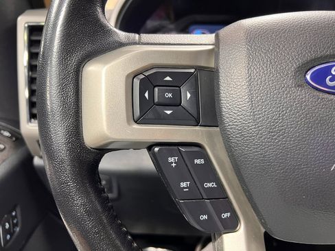 Used 2022 Ford F350 Lariat w/ Lariat Ultimate Package image 19