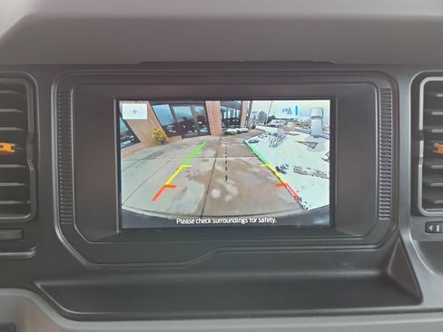 Used 2023 Ford Bronco Badlands w/ Sasquatch Package image 26