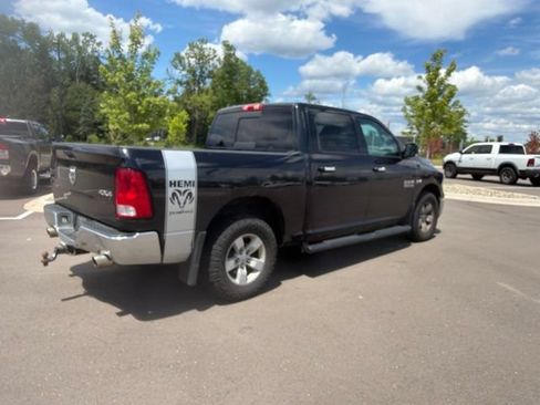 Used 2016 RAM 1500 Classic SLT w/ SLT Plus D←cor Group AWD/4WD image 6
