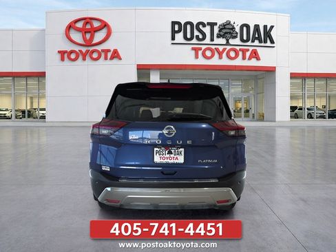Used 2021 Nissan Rogue Platinum FWD image 5