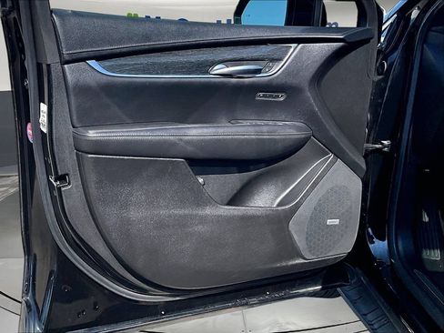 Used 2022 Cadillac XT5 Premium Luxury AWD/4WD image 23