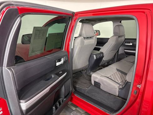 Used 2018 Toyota Tundra SR5 w/ SR5 Upgrade Package RWD image 27