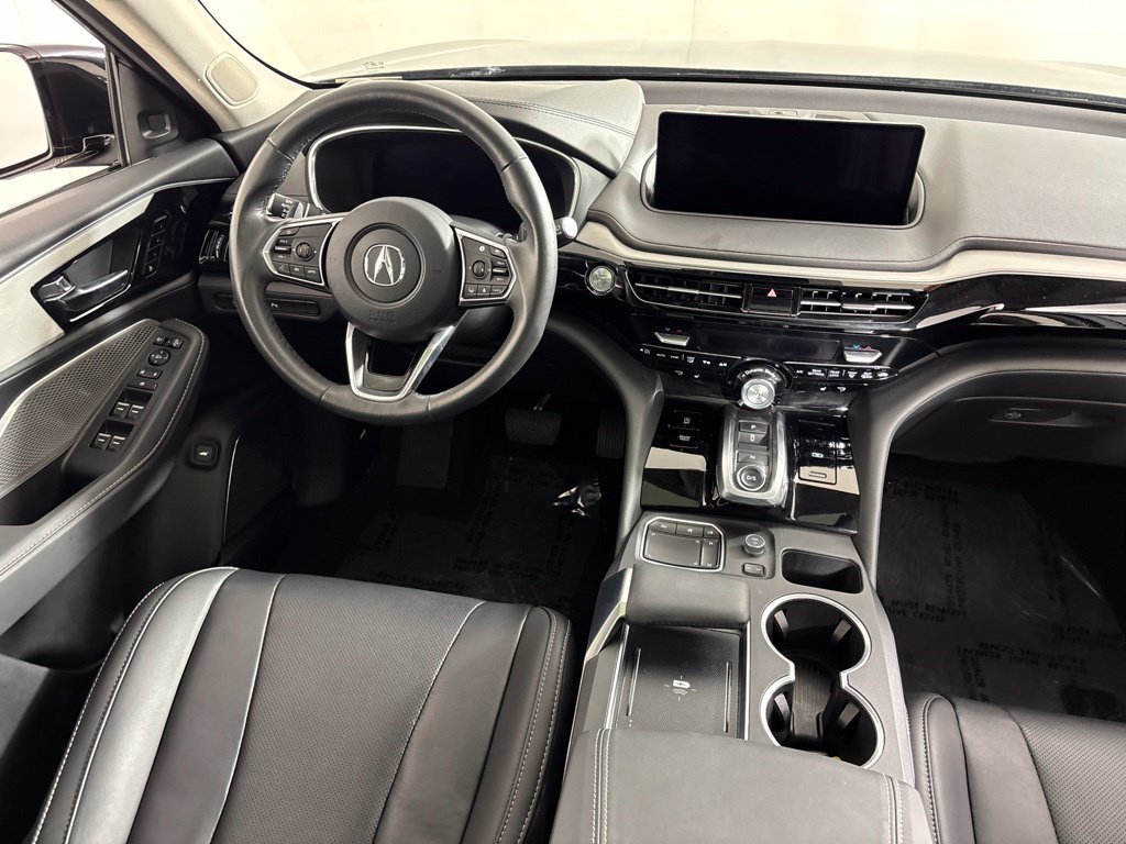 Certified 2024 Acura MDX w/ Technology Package FWD image 15