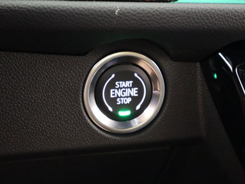 New 2026 Chevrolet Traverse RS image 34