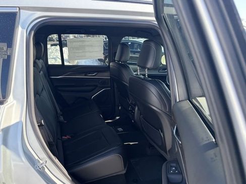 New 2026 Jeep Grand Cherokee Limited image 53