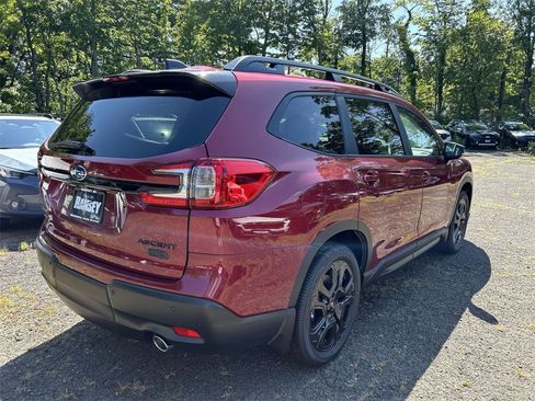 New 2025 Subaru Ascent Bronze Edition w/ Onyx Package image 8