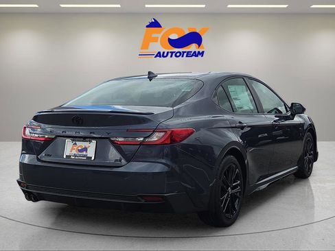 New 2026 Toyota Camry SE FWD image 4