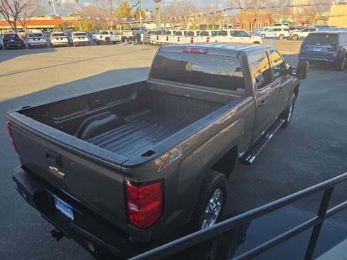 Used 2015 Chevrolet Silverado 2500 LT w/ LT Convenience Package image 31