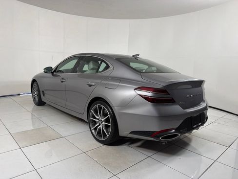 Used 2025 Genesis G70 2.5T RWD image 7