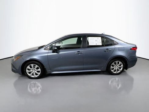Used 2026 Toyota Corolla LE FWD image 9