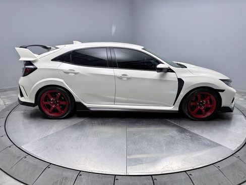 Used 2019 Honda Civic Type R image 4