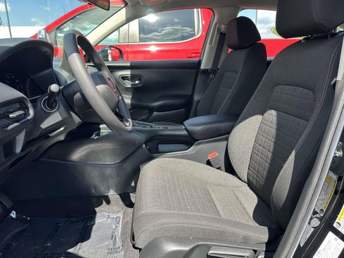 Used 2023 Honda HR-V LX image 22