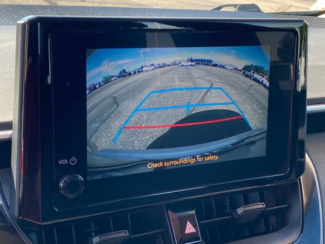 Used 2025 Toyota Corolla LE FWD image 11