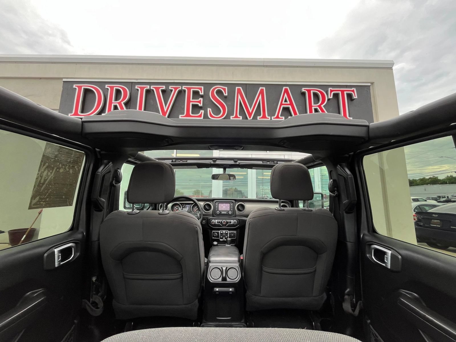 Used 2020 Jeep Wrangler Unlimited Sport S AWD/4WD image 46