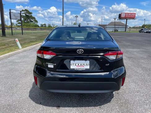 New 2026 Toyota Corolla LE FWD image 6