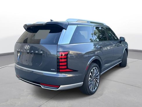 Used 2026 Hyundai Palisade Calligraphy AWD/4WD image 6