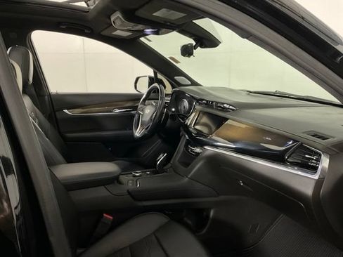 Used 2020 Cadillac XT6 Sport w/ Platinum Package AWD/4WD image 29