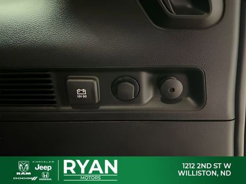 New 2025 Jeep Wagoneer Series II w/ Convenience Group I image 14